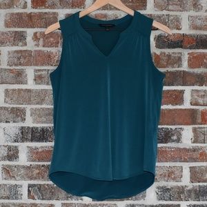 🌸 3 for $10 🌸 Banana Republic Sleeveless Top